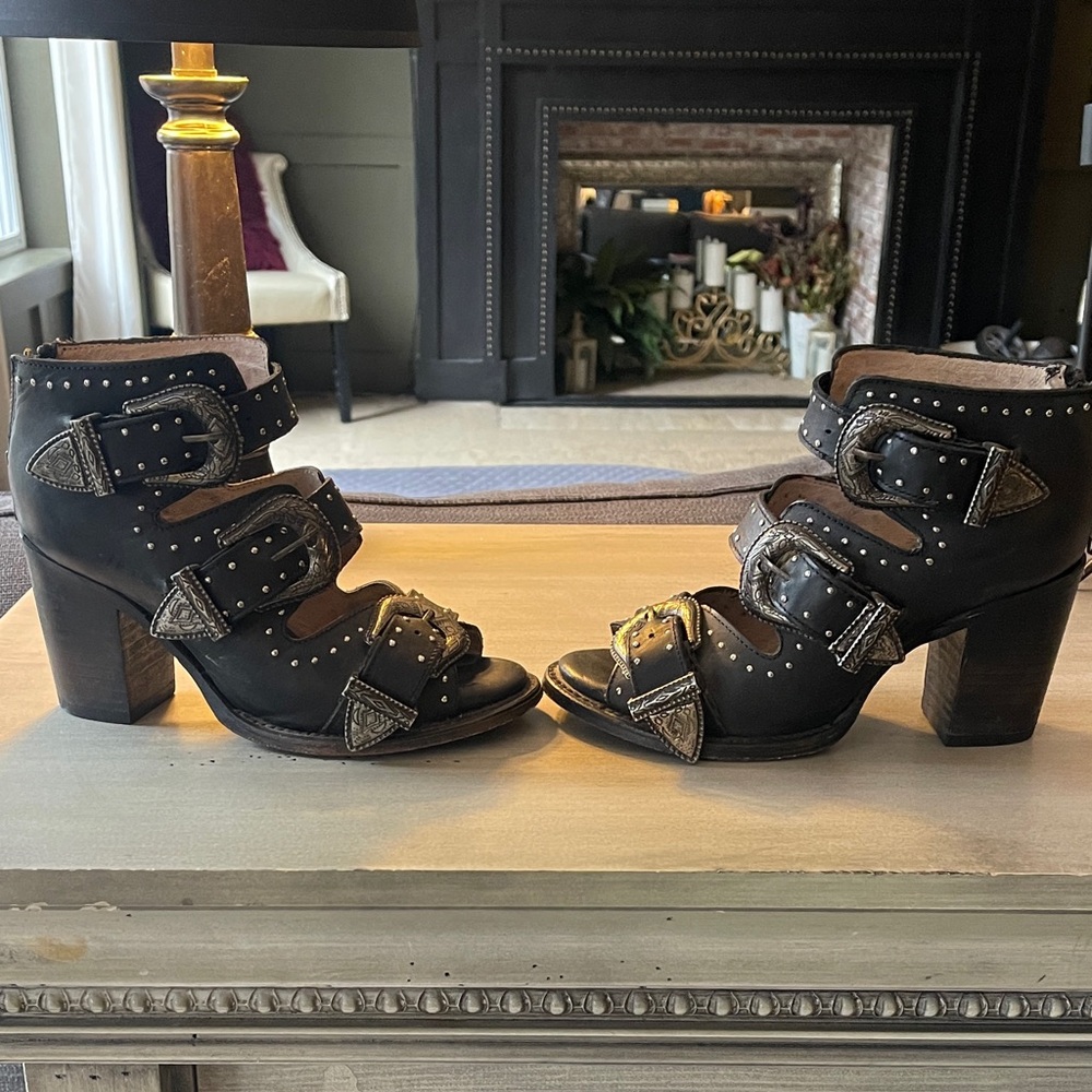 Freebird by Steven Violet Black Studded Buckle Ankle Booties - Picture 2 of 7